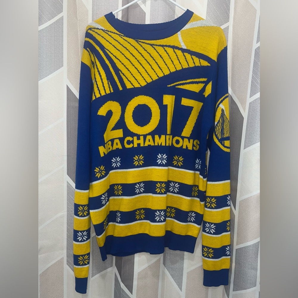 Golden State Warriors 2017 NBA Championship Christmas Sweater Men’s Large